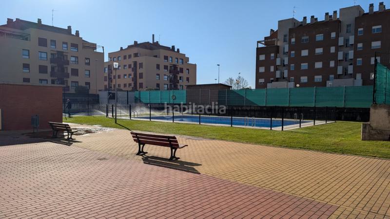 Foto 0733aec3-25bd-43f3-992f-355e3c2d6ef3. Pis amb aparcament a Portillejo - Valdegastea Logroño