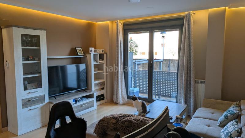 Foto 88819668-f012-49a5-82c0-b52095ff0410. Pis amb aparcament a Portillejo - Valdegastea Logroño