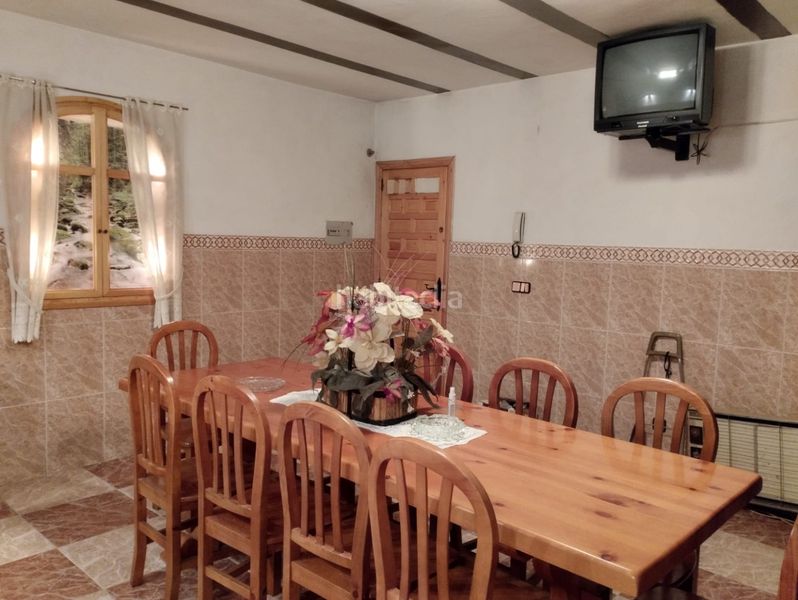 Foto 15221fa0-6a97-4830-8eb0-8d6556a43929. Local comercial a Oeste Logroño