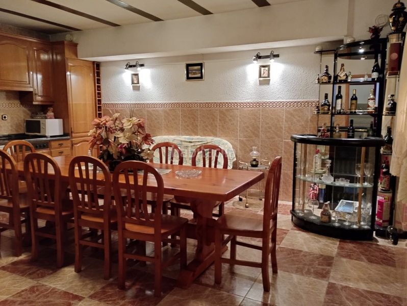 Foto e8050634-5799-4035-8a36-5bd25b6ca1d2. Local comercial a Oeste Logroño