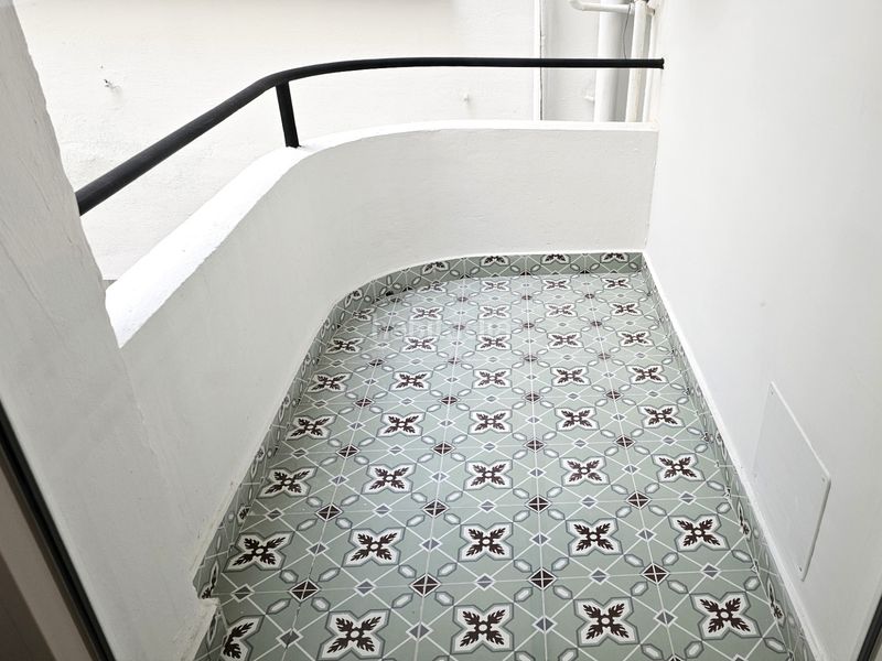 Foto 022a831d-39c5-46f2-8f3c-4e5b54440db8. Pis amb calefacció a Gran Via Logroño