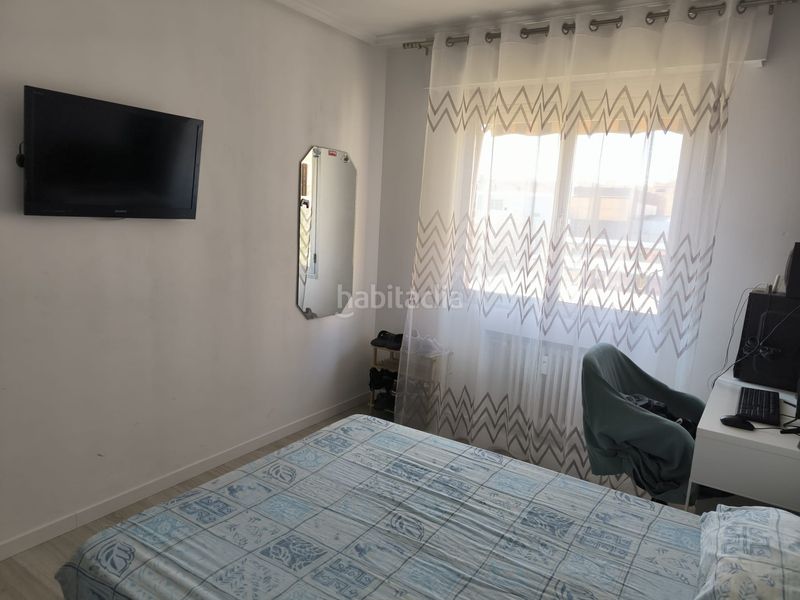 Foto 91a2bc1d-d766-4d40-afbf-d9a21b4b8fde. Pis amb calefacció aparcament a Residencia Logroño