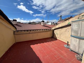Attico in Casco Antiguo. Ático de 1 habitación en calle mayor con terraza de 10m2 4º plan