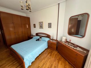 Etagenwohnung in Portillejo - Valdegastea. Ocasion y novedad en zona avda burgos les presentamos esta vivie