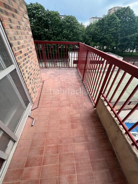 Foto 38138b69-95b1-41ed-b479-b01920860b78. Pis amb calefacció aparcament a Residencia Logroño