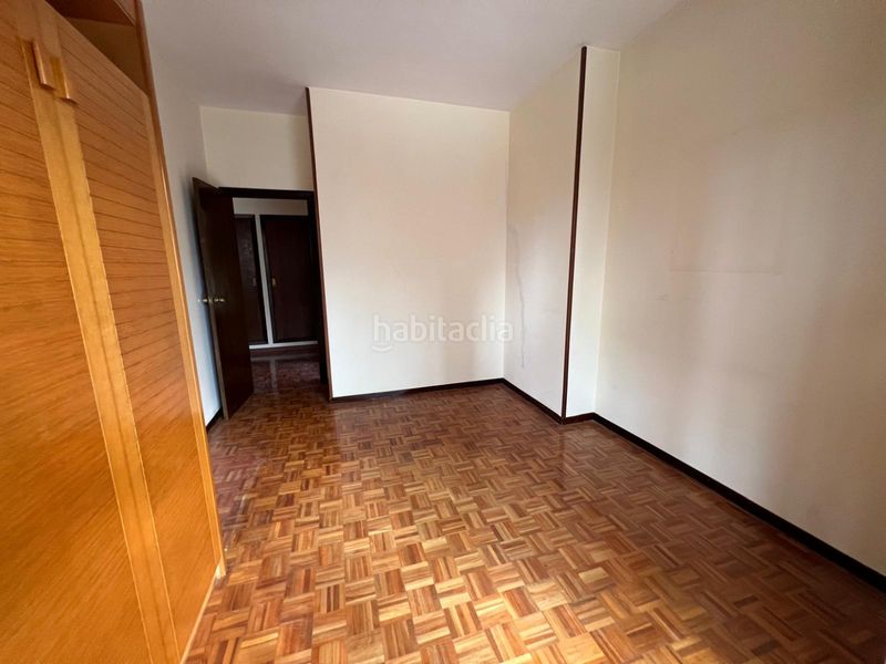 Foto 4a6026aa-0836-4d0f-b0b0-233623d90c48. Pis amb calefacció aparcament a Residencia Logroño