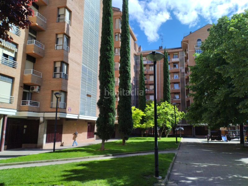 Foto 99ae1a75-2ab6-4909-a42b-a20f35f9da09. Pis amb calefacció aparcament a Jesuitas Logroño