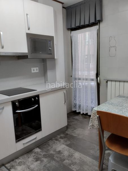 Foto ddd7ab15-b630-4c48-8029-2be6cff3bf38. Pis amb calefacció aparcament a Jesuitas Logroño