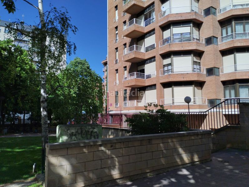 Foto e0ebf695-e42d-468c-a674-7936207a4f64. Pis amb calefacció aparcament a Jesuitas Logroño