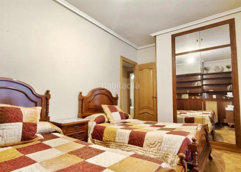 Foto f12c8ac7-fdda-4b59-8751-788db2c9273a. Pis amb calefacció aparcament a Jesuitas Logroño