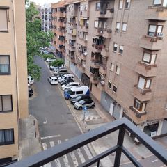Appartement à Jesuitas. Ocasion en calle lardero junto plaza 1º mayo 2 habitaciones exte