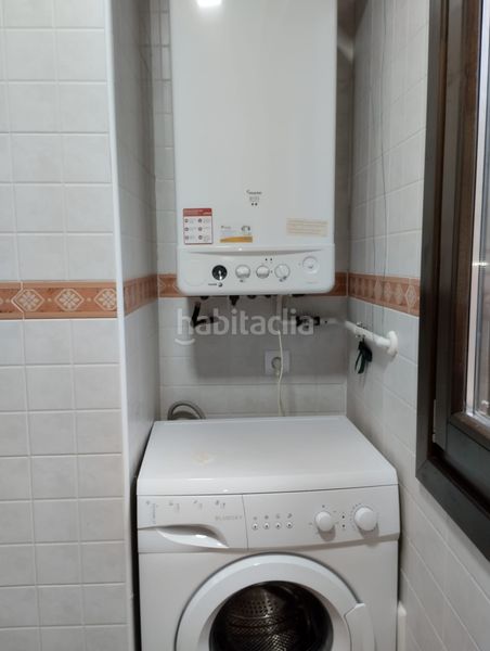 Foto ba267ea0-25bc-4dec-ac58-170597c01ad7. Pis amb calefacció aparcament a Sojuela