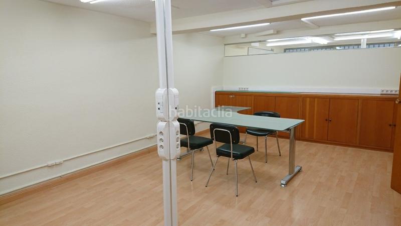 Foto 0001b776-be2f-4a7f-a72e-8749b484b952. Bureau dans Oeste Logroño
