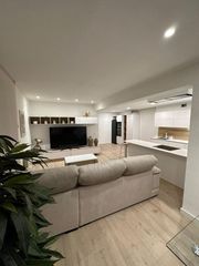 Appartement à Gran Via. Ocasion y novedad en la peatonal de juan xxiii completamente ref