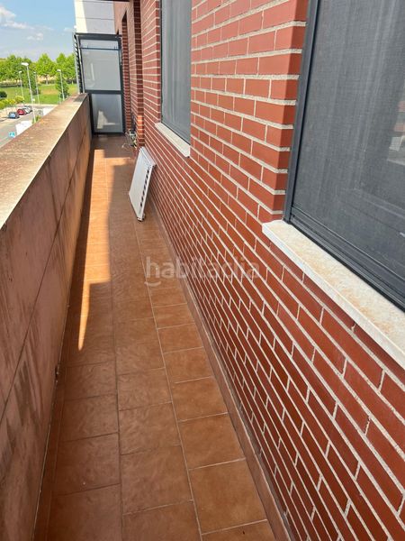 Foto bbe0a153-6546-4981-b992-012f6be93643. Pis amb calefacció aparcament piscina a Portillejo - Valdegastea Logroño