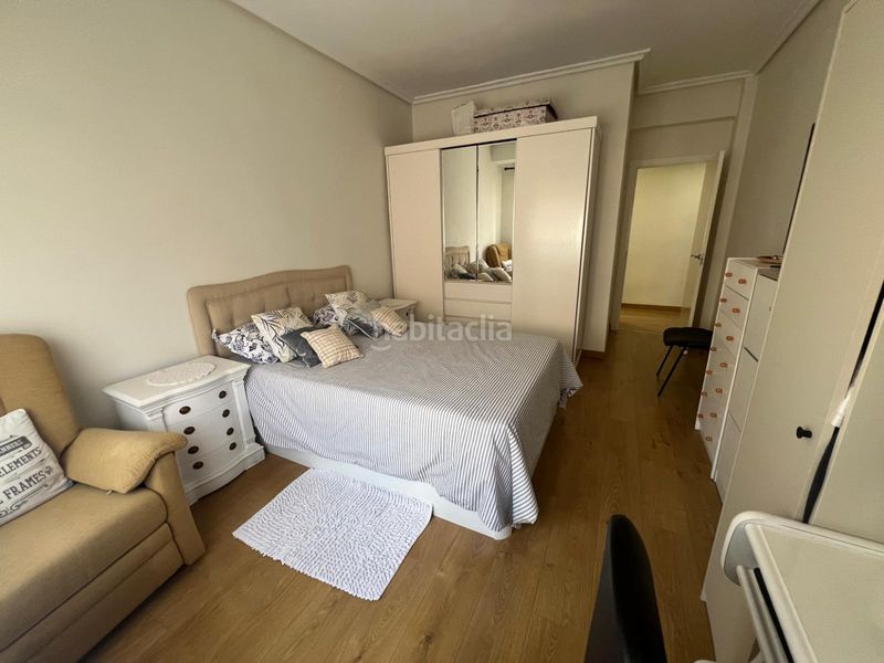 Foto eb5f158a-80fb-4fa5-b52c-992373036419. Pis amb calefacció aparcament a Juzgados Logroño