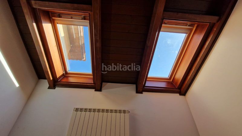 Foto ce3eb17c-c6fe-4116-a1ee-134da86354fe. Pis amb calefacció aparcament a Sojuela