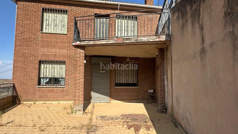 Foto 1497cefe-f58e-4871-adfd-72ede20f0f81. Casa amb calefacció aparcament a Ausejo