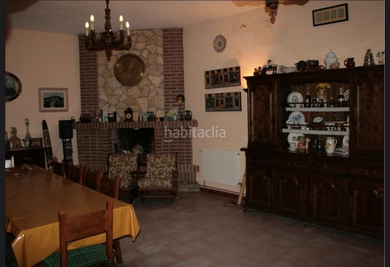 Foto 829c8e1a-e0e1-4825-aec9-22bb7ec3cb64. Casa amb calefacció aparcament a Ausejo