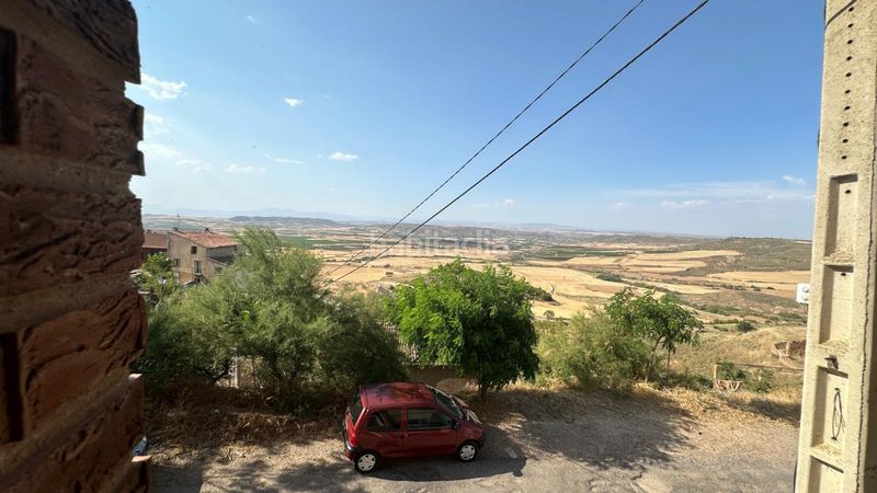 Foto d881389c-a53e-4d57-9561-8ba81527740d. Casa amb calefacció aparcament a Ausejo