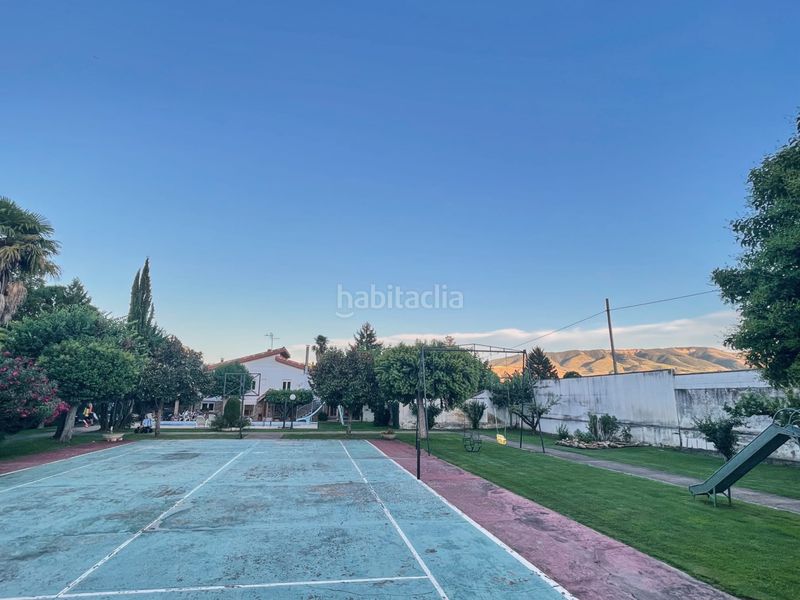 Foto 5270eb02-fc00-4caa-8ca4-bc5b61d650fc. Casa amb calefacció aparcament a Albelda de Iregua