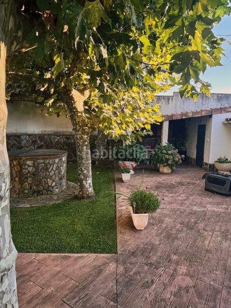 Foto aeb6b44d-d375-41a7-8114-2219078605c3. Casa amb calefacció aparcament a Albelda de Iregua