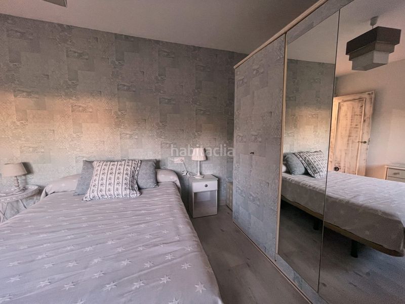 Foto e82592c8-ba45-452f-9589-5c8c1369ce77. Casa amb calefacció aparcament a Albelda de Iregua