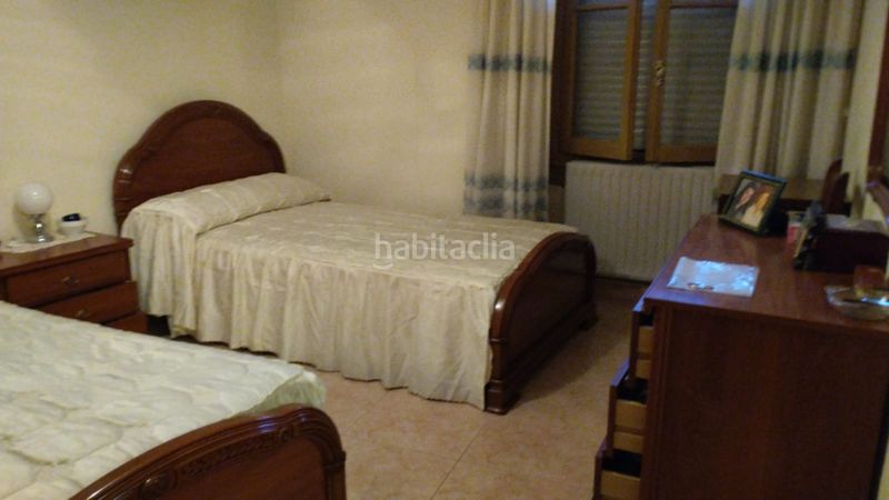 Foto f7cb4f77-8617-450e-a087-2e43c67956a8. Casa adossada amb calefacció a Redal (El)