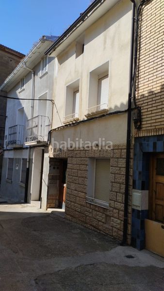 Foto b635647a-3600-404d-86ab-fe18e76559af. Casa aparellada a Redal (El)