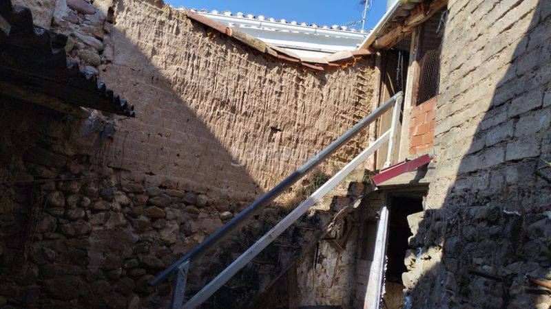 Foto dffe5806-1601-4e8e-a851-750cac3f53dd. Casa aparellada a Redal (El)