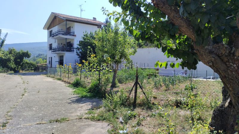 Foto 6664df94-f7a8-4144-af42-295329ef99c9. Casa amb calefacció aparcament a Pradillo
