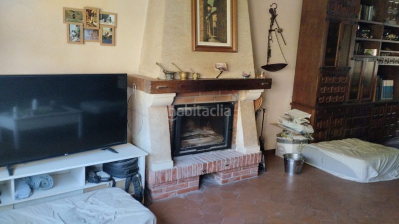 Foto e7c74b73-f7dd-407e-87ba-94f236fa668d. Casa amb calefacció aparcament a Pradillo
