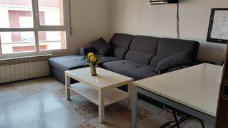 Appartement à Oeste. Junto a gonzalo de berceo . 3 habitaciones y un baño