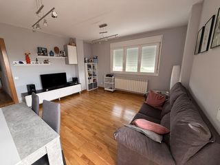 Etagenwohnung in Entrena. Bonito apartemento en entrena