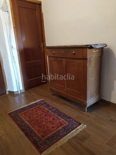 Foto 2209aed1-acc8-49db-845f-70a1b6d8a7c7. Casa adossada amb aparcament a Redal (El)