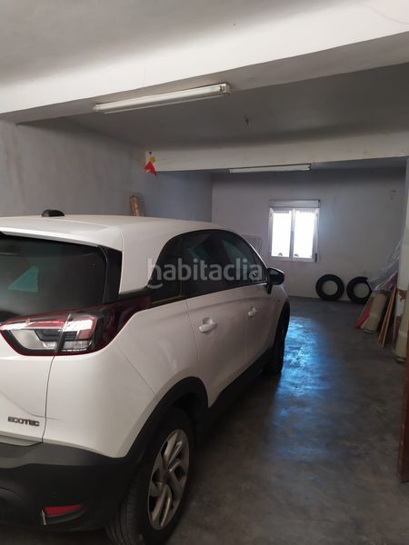 Foto b92a85c6-bcbf-4725-af8f-c8d1cf2af4cf. Casa adossada amb aparcament a Redal (El)