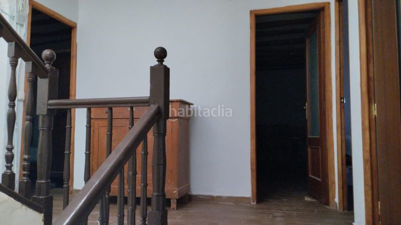 Foto c48863ed-7e4b-4db6-be4f-f0ab53984038. Casa adossada amb aparcament a Redal (El)