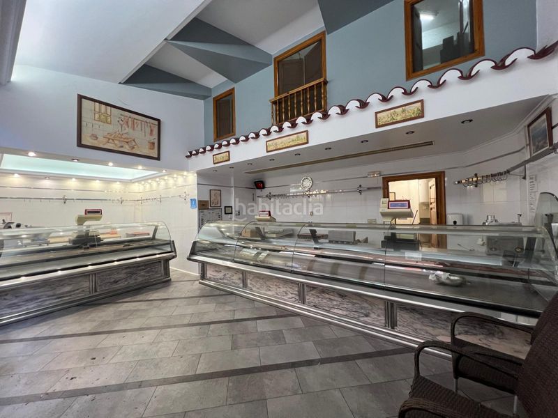 Foto 22f0acb5-9572-4520-a5e8-f97ce5182d7b. Alquiler local comercial se alquila carniceria charcuteria completamente equipada completamente para comenzar a funcionar en Logroño