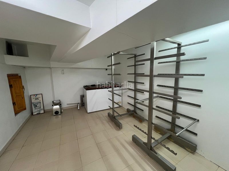 Foto 434ab40f-abf6-4461-a73f-ed18dc0f106a. Alquiler local comercial se alquila carniceria charcuteria completamente equipada completamente para comenzar a funcionar en Logroño