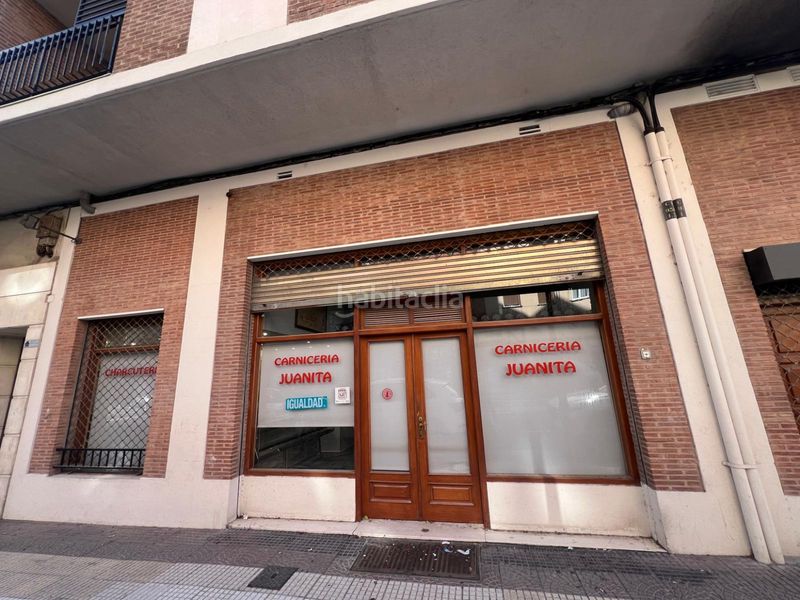 Foto fff76aaf-3eb8-4b0e-8200-4d0fed3c45a2. Alquiler local comercial se alquila carniceria charcuteria completamente equipada completamente para comenzar a funcionar en Logroño