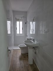 Flat in Oeste. Ocasion y novedad en la zona oeste junto al parque del ebro refo