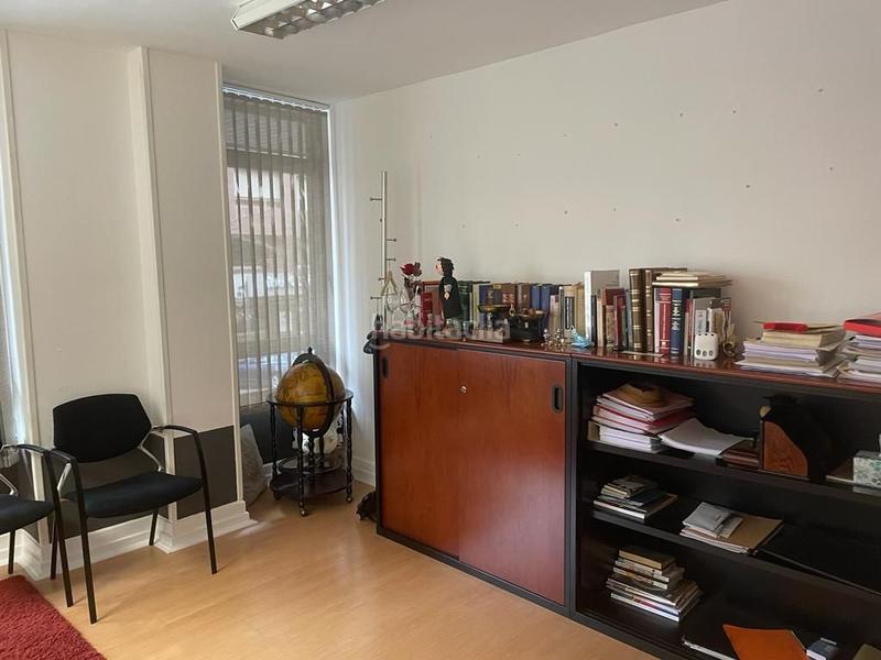 Foto 260f0741-3860-4c0a-92a0-e93574c0569e. Bureau dans Gran Via Logroño