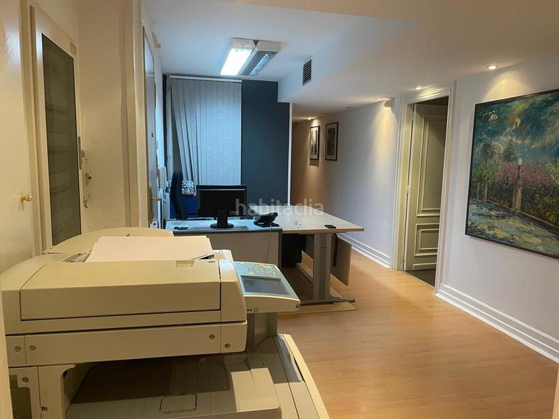 Foto 0380a932-566c-4fef-a5b6-103e9a6cf830. Office space in Gran Via Logroño