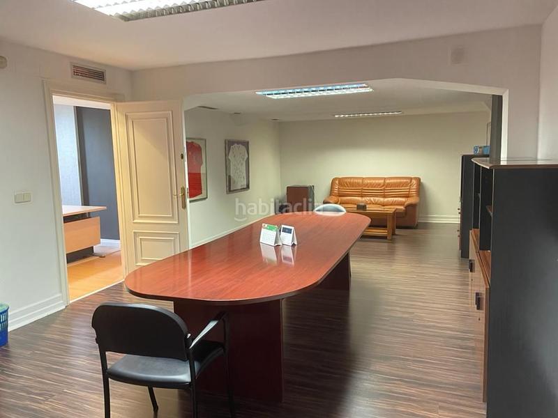 Foto 136216d4-a307-4bf8-9c27-3cb85b2bb6dd. Office space in Gran Via Logroño