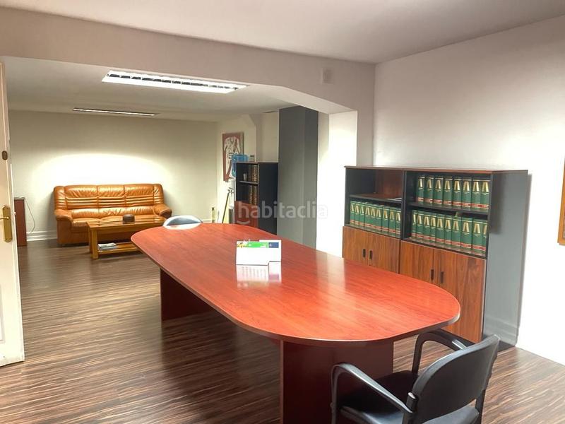 Foto 7af1b16d-2bed-4d20-b0fe-3b30a067a4e3. Office space in Gran Via Logroño