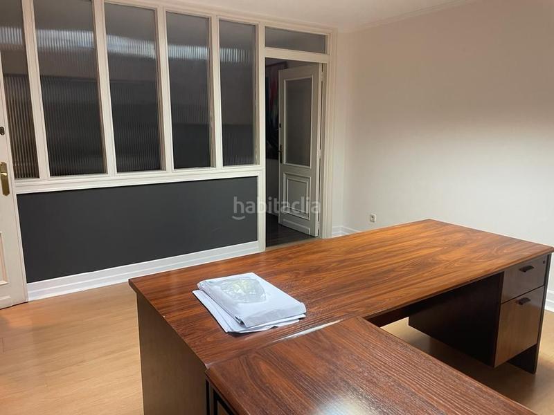Foto a26ea336-f0c7-4194-a194-6183082f7691. Office space in Gran Via Logroño