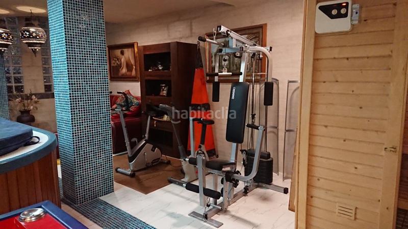 Foto 4fd6aace-d471-401c-a7a8-b2be6ccb6a39. Casa pareada en Lardero