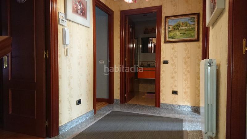 Foto 7e898ef0-b6eb-4614-ae64-1c3eb714d253. Casa pareada en Lardero