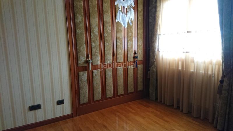 Foto b3c256b4-0e07-48ee-b440-f5dd91e206e2. Casa pareada en Lardero