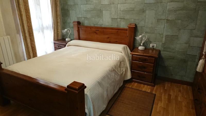 Foto d17bf46c-f39d-439e-965c-0f545f8d73c0. Casa pareada en Lardero